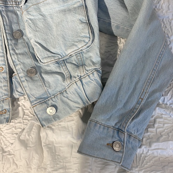 JEAN JACKET CROPPED LIGHTWASH from GARAGE CLOTHING Size XS - Picture 3 of 6